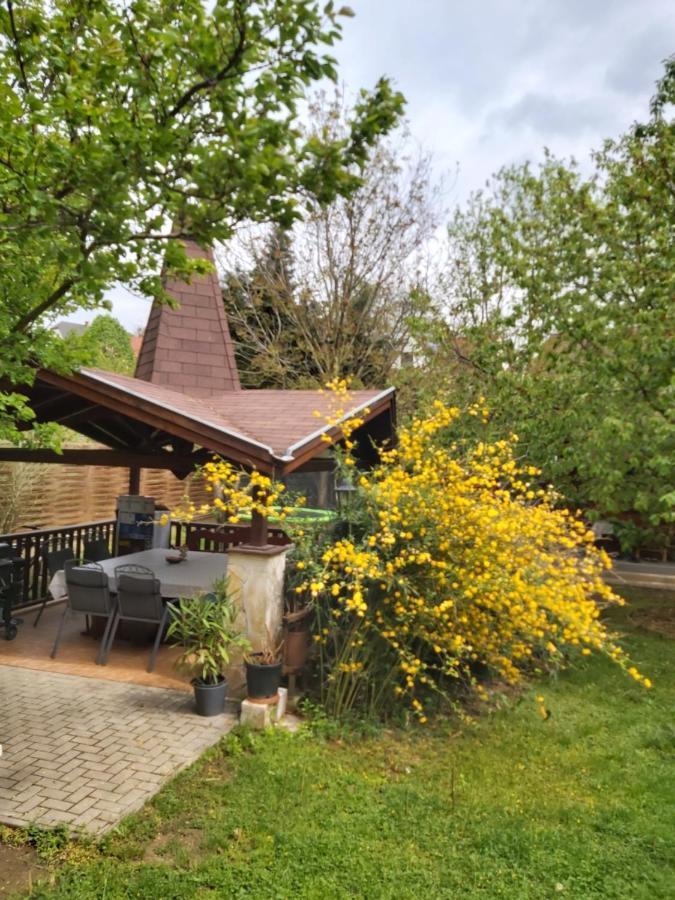 Melinda Nyaralohaz Apartment Balatonkenese Exterior foto