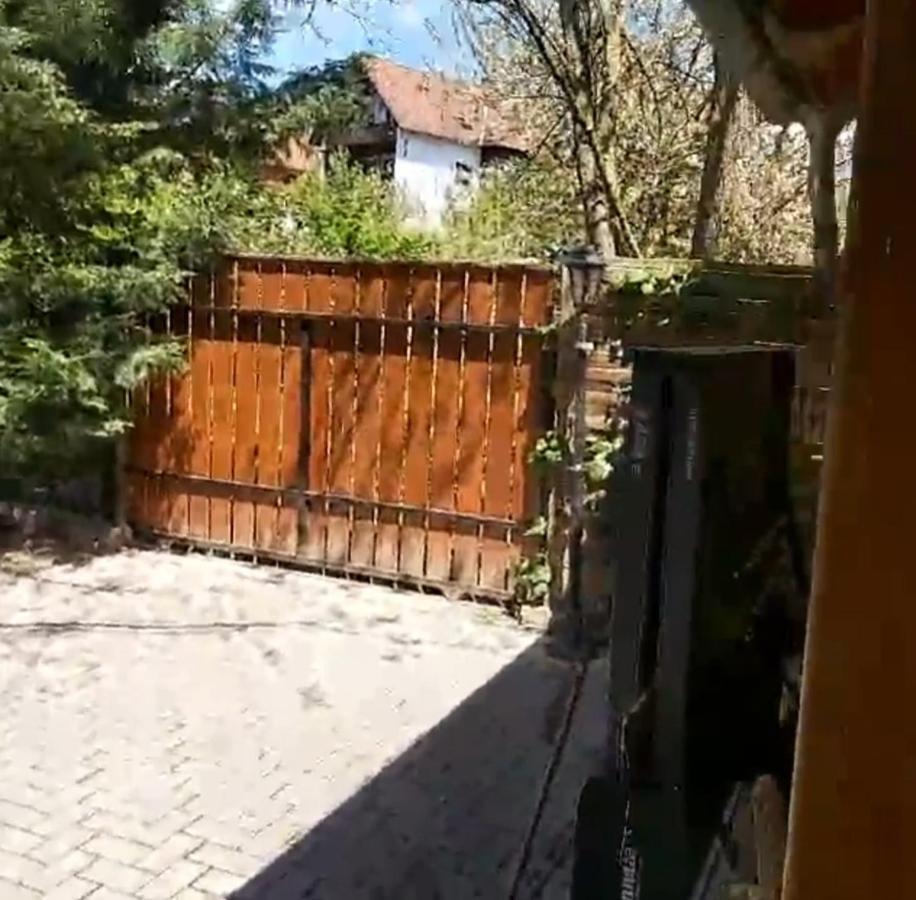Melinda Nyaralohaz Apartment Balatonkenese Exterior foto