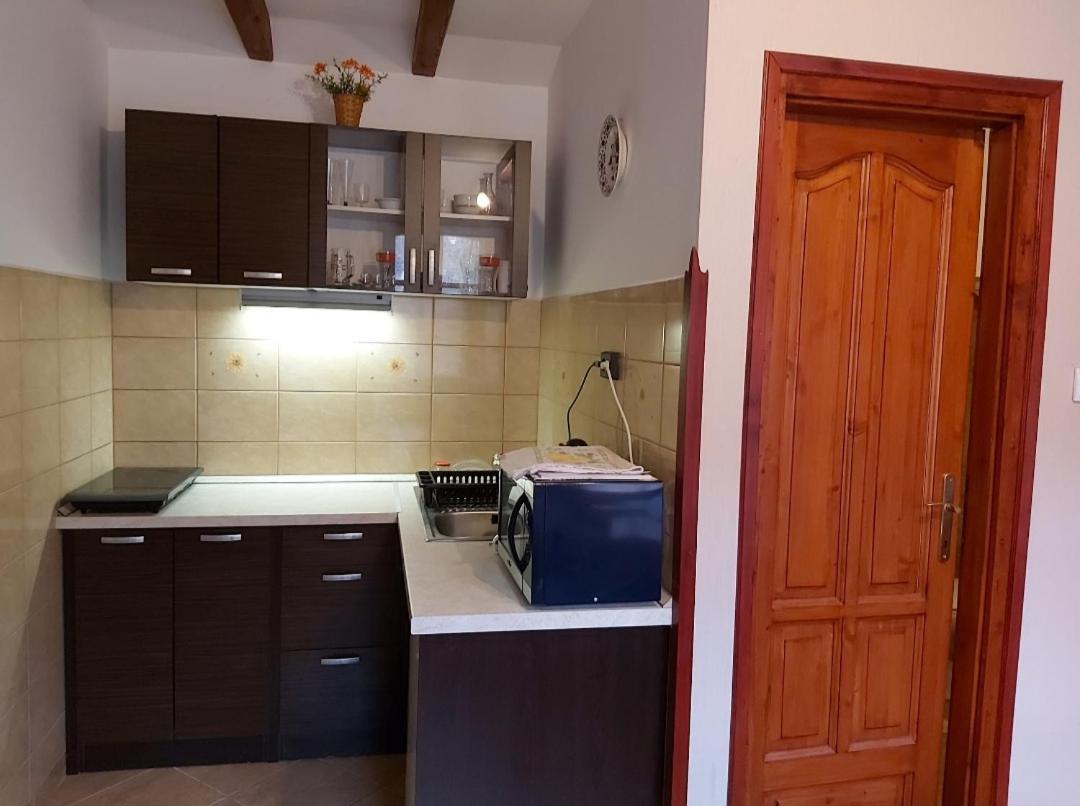 Melinda Nyaralohaz Apartment Balatonkenese Exterior foto