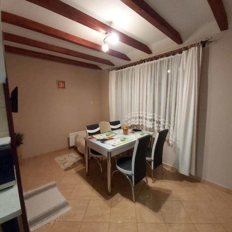 Melinda Nyaralohaz Apartment Balatonkenese Exterior foto